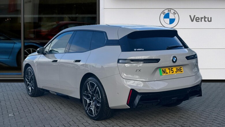 BMW iX 300kW xDrive45 M Sport 101kWh 5dr Auto [Pro Pack] Electric Estate